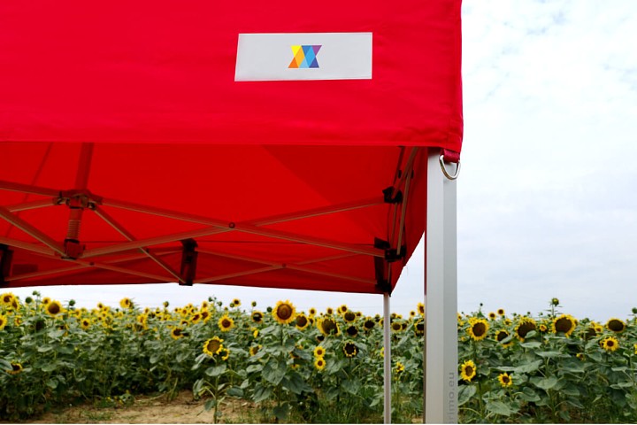 3x4,5m party šator 3x3m